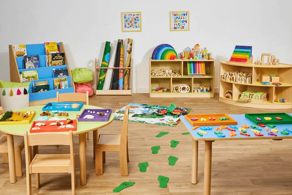 findeleducation-marketplace-_2022629_03_04_07_carouselrow-image21-min.png