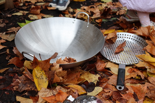 Steel wok